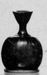 LEKYTHOS, SQUAT (ATHENIAN, BLACK GLAZE)