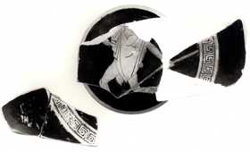 CUP C, FRAGMENTS (ATHENIAN, RED-FIGURE)