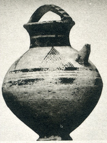 FEEDER (CYPRIOT, IRON AGE)