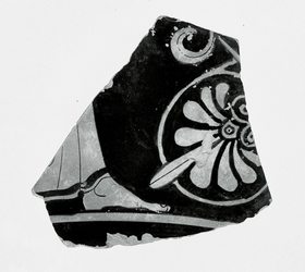 SKYPHOS, FRAGMENT (ATHENIAN, RED-FIGURE)