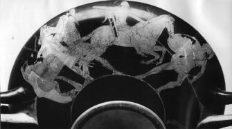 CUP B (ATHENIAN, RED-FIGURE)