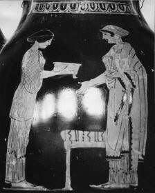 PELIKE (ATHENIAN, RED-FIGURE)