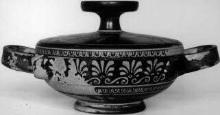 LEKANIS (ATHENIAN, RED-FIGURE)