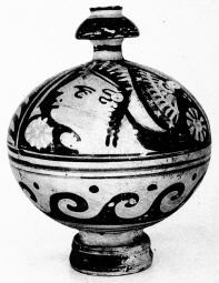 PYXIS (SOUTH ITALIAN, APULIAN, RED-FIGURE)