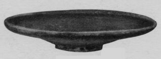 PLATE (ETRUSCAN, BLACK GLAZE)