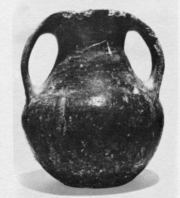 AMPHORA, BELLY (SOUTH ITALIAN, IMPASTO)