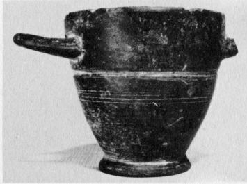 SKYPHOS (SOUTH ITALIAN, BUCCHERO)