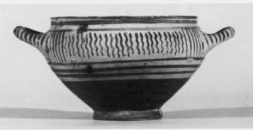 SKYPHOS (ITALO-GEOMETRIC)