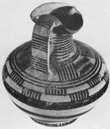 OINOCHOE (ITALO-GEOMETRIC)