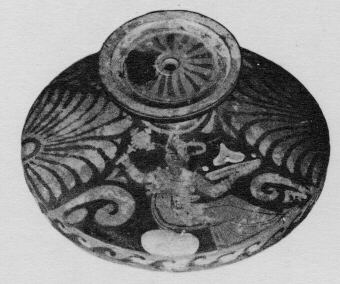 LEKANIS (SOUTH ITALIAN, APULIAN, RED-FIGURE)