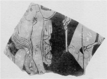 FRAGMENT (SOUTH ITALIAN, RED-FIGURE)