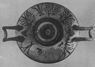 CUP (BOEOTIAN, BLACK-FIGURE)