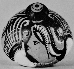 PYXIS LID (SOUTH ITALIAN, APULIAN, RED-FIGURE)