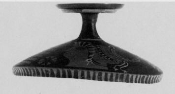 LEKANIS LID (SOUTH ITALIAN, APULIAN, RED-FIGURE)