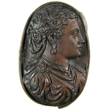 Cameo. Head of woman