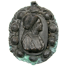 Cameo. Bust of woman