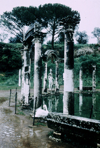 Photo of Tivoli, Scenic Canal